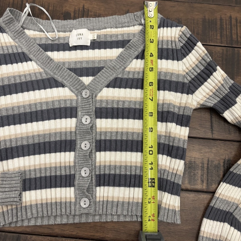 Luna Ivy Cardigan Small Medium S/M Striped Cropped Sweater Button Front V-neck - Picture 3 of 6
